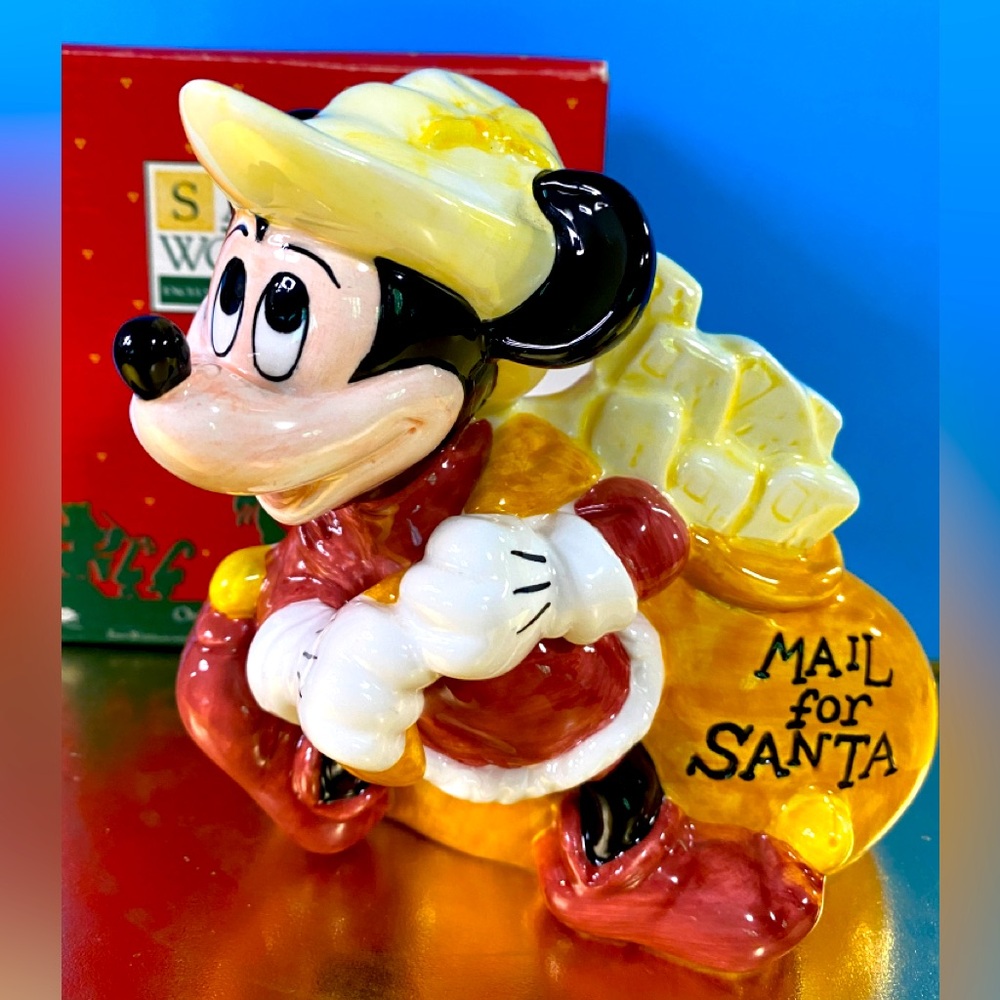 Walt Disney Santas Workshop Mickey Mouse Handpainted Porcelain 90s Napkin Holder